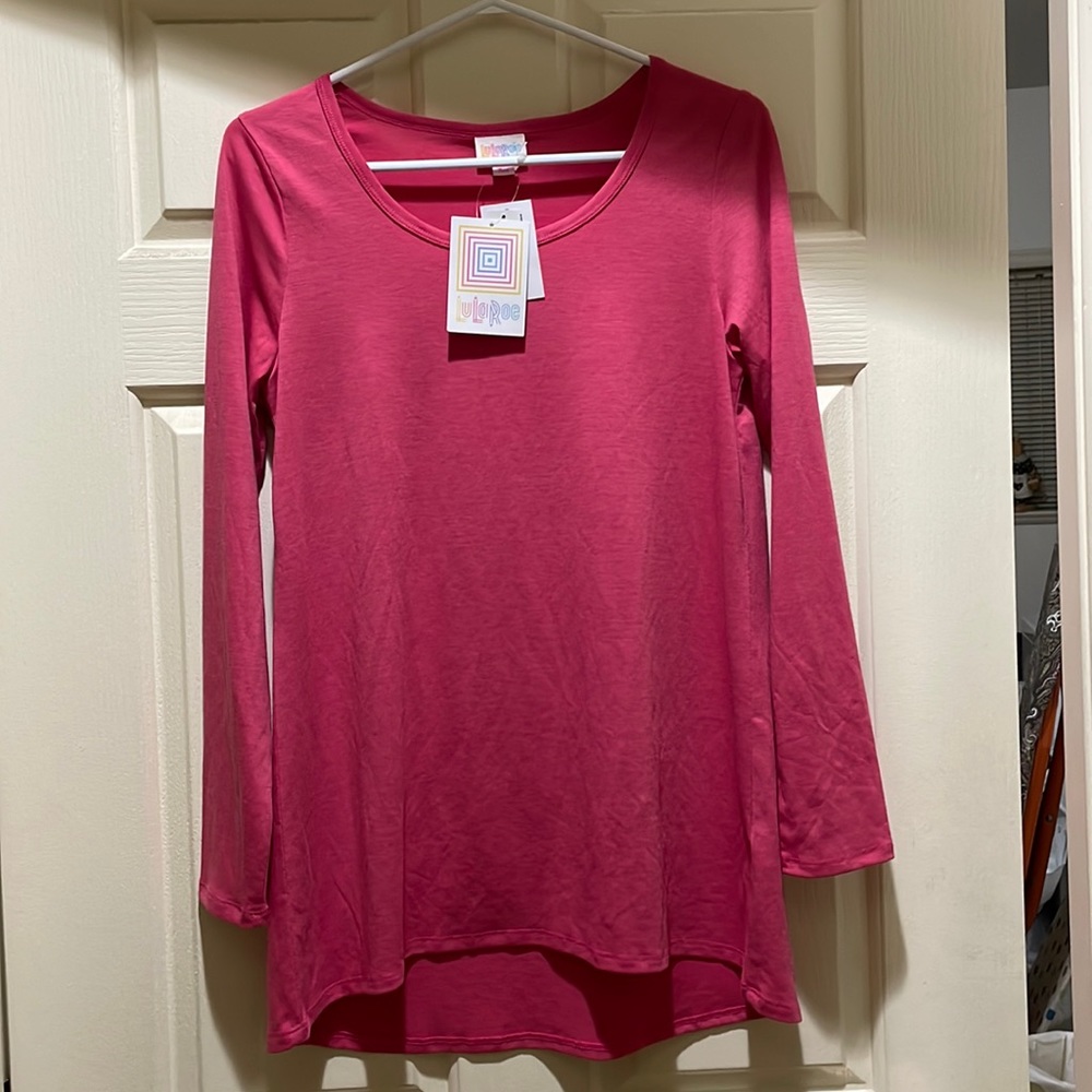 Lula Roe pink top (sz s)